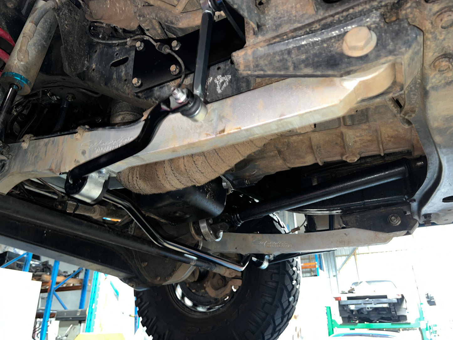 Front 27mm Long Travel Sway Bar For Nissan Patrol GU Y61 SBF148-27F