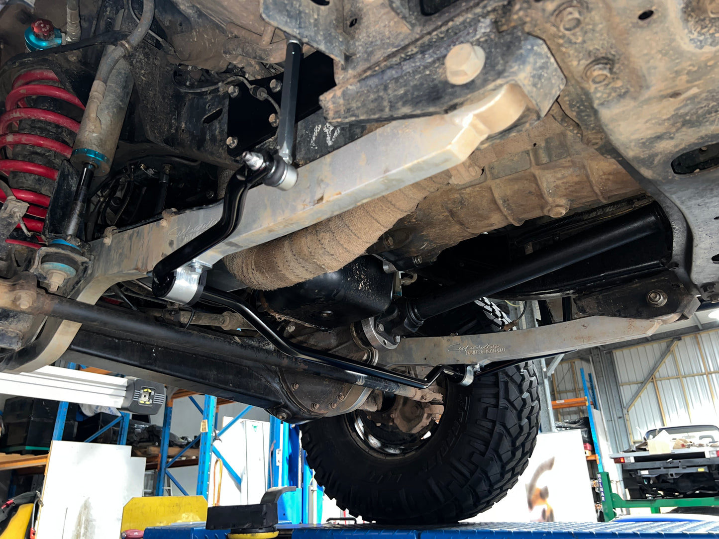 Front 27mm Long Travel Sway Bar For Nissan Patrol GU Y61 SBF148-27F